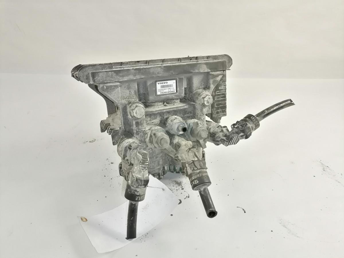 Volvo Rear axel brake pressure control valve 22225552 - Bremžu vārsts - Kravas automašīna: foto 2 Volvo Rear axel brake pressure control valve 22225552 - Bremžu vārsts - Kravas automašīna: foto 2