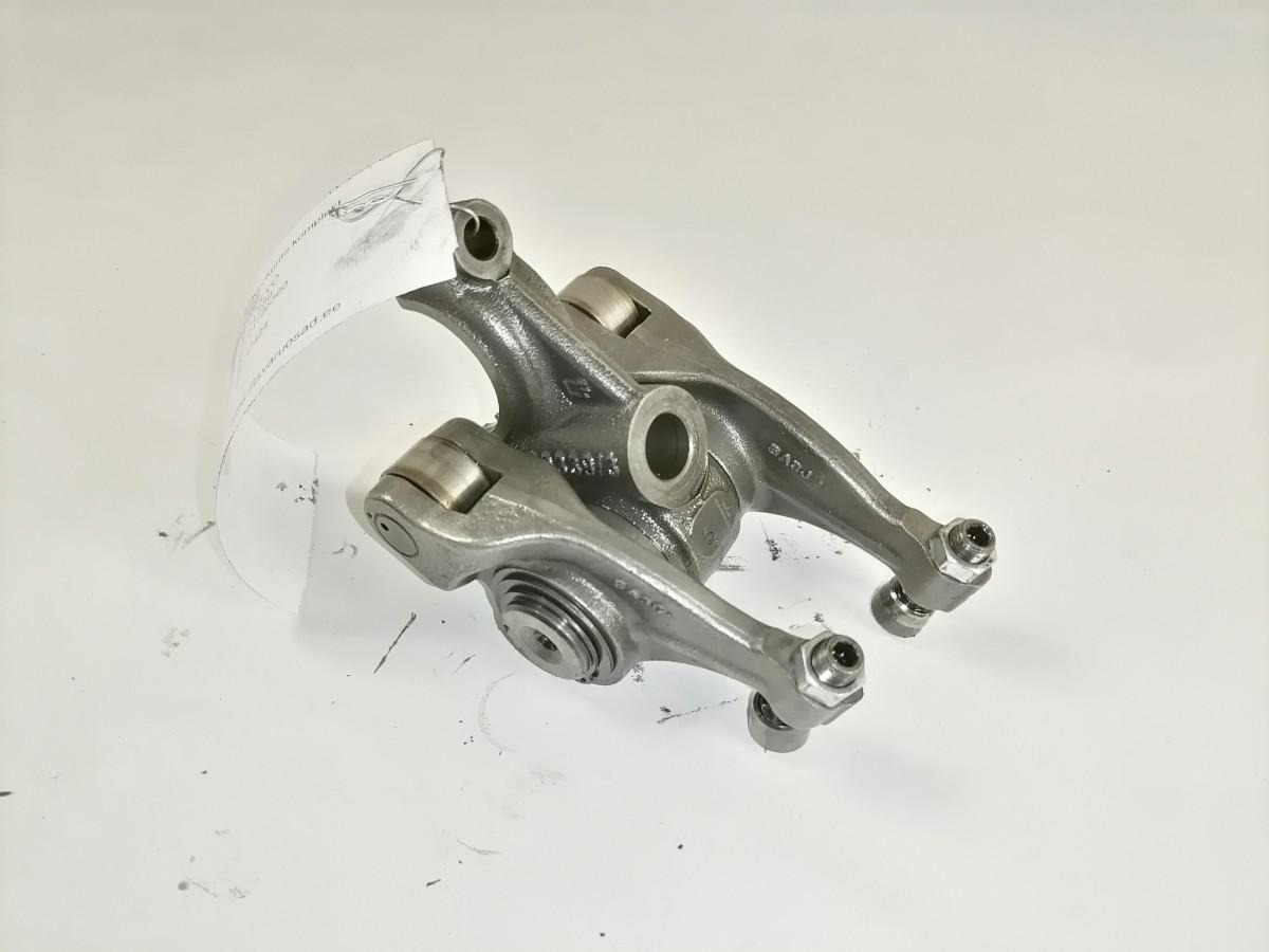 Volvo Set of rockers with shaft 21796360 - Universāla rezerves daļa - Kravas automašīna: foto 2 Volvo Set of rockers with shaft 21796360 - Universāla rezerves daļa - Kravas automašīna: foto 2