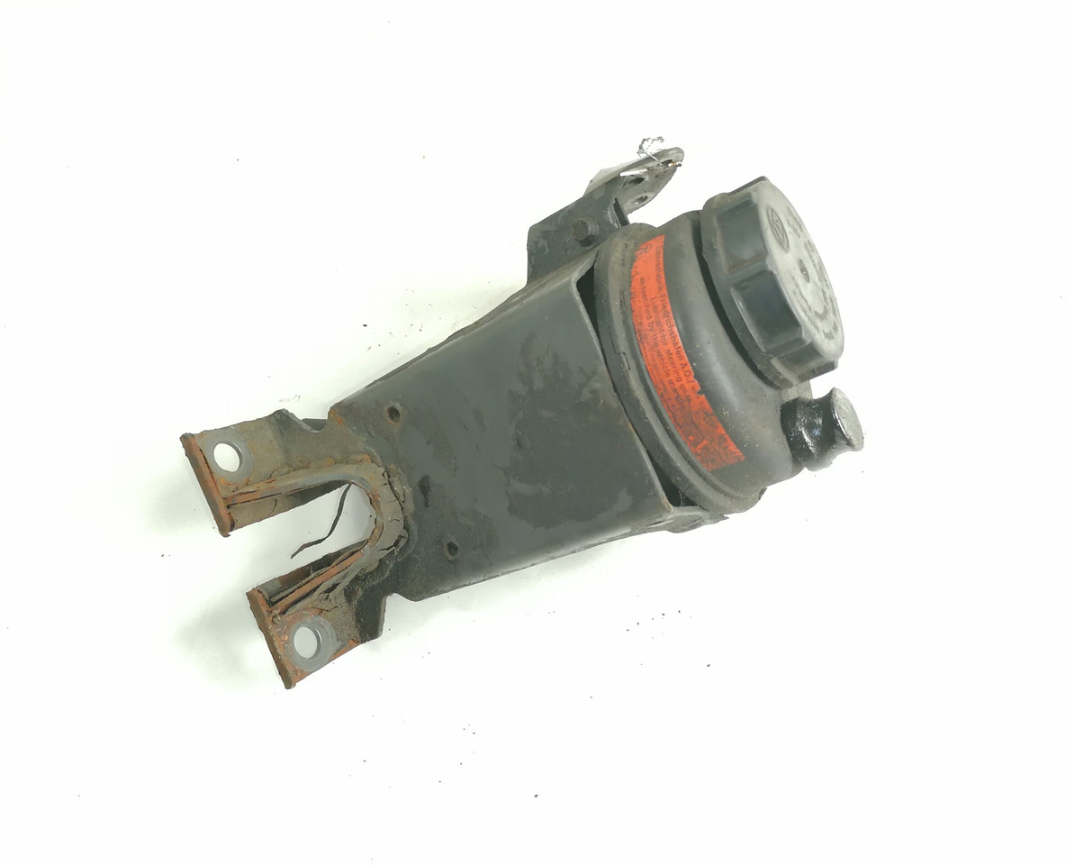 Volvo Steering oil tank+ bracket 1592945 - Stūres šļūtene - Kravas automašīna: foto 2 Volvo Steering oil tank+ bracket 1592945 - Stūres šļūtene - Kravas automašīna: foto 2
