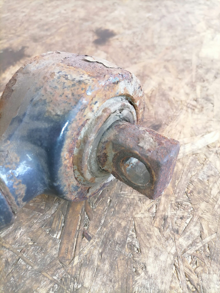 Volvo V- rod 20703338 - Asis un rezerves daļas - Kravas automašīna: foto 2 Volvo V- rod 20703338 - Asis un rezerves daļas - Kravas automašīna: foto 2