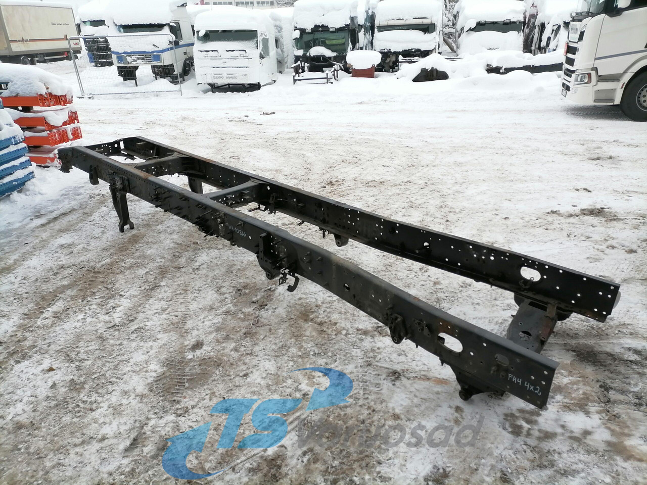 Volvo Volvo FH4 4x2 Raam 85137361 - Rāmis/ Šasija - Kravas automašīna: foto 1 Volvo Volvo FH4 4x2 Raam 85137361 - Rāmis/ Šasija - Kravas automašīna: foto 1