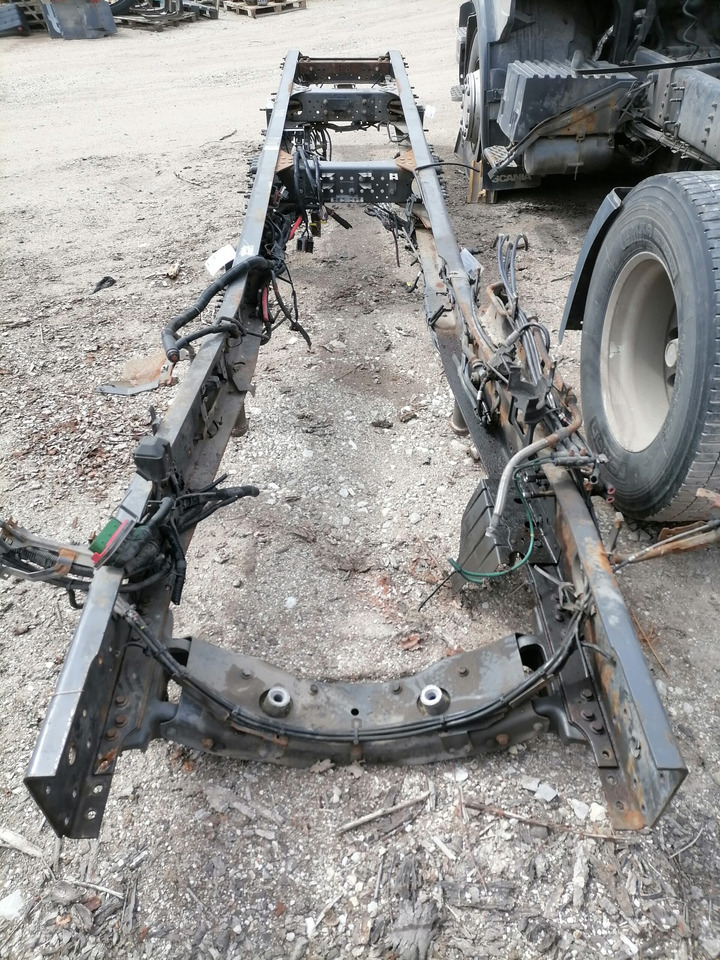 Volvo Volvo FH4 6x2 Raam 85137361 - Rāmis/ Šasija - Kravas automašīna: foto 2 Volvo Volvo FH4 6x2 Raam 85137361 - Rāmis/ Šasija - Kravas automašīna: foto 2