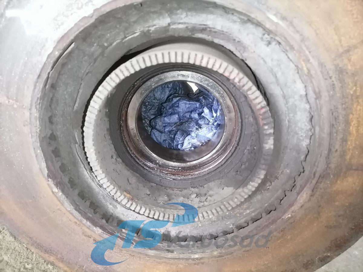 Volvo Volvo truck with wheel hub 21184091 - Rumba - Kravas automašīna: foto 3 Volvo Volvo truck with wheel hub 21184091 - Rumba - Kravas automašīna: foto 3