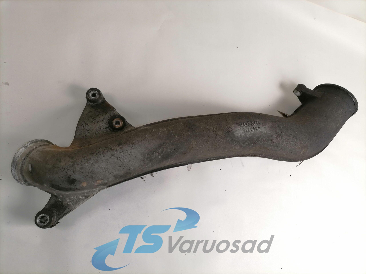 Volvo intercooler pipe 3979999 - Interkūlers - Kravas automašīna: foto 1 Volvo intercooler pipe 3979999 - Interkūlers - Kravas automašīna: foto 1