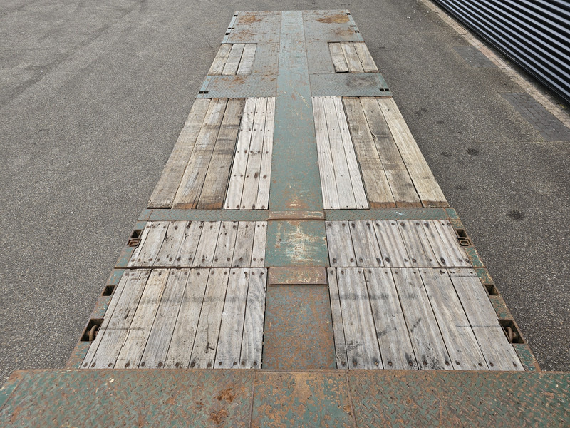 Broshuis 31N5-EU / EXTENDABLE / WHEEL WELL / RADMULDEN - Puspiekabe zema profila platforma: foto 5 Broshuis 31N5-EU / EXTENDABLE / WHEEL WELL / RADMULDEN - Puspiekabe zema profila platforma: foto 5