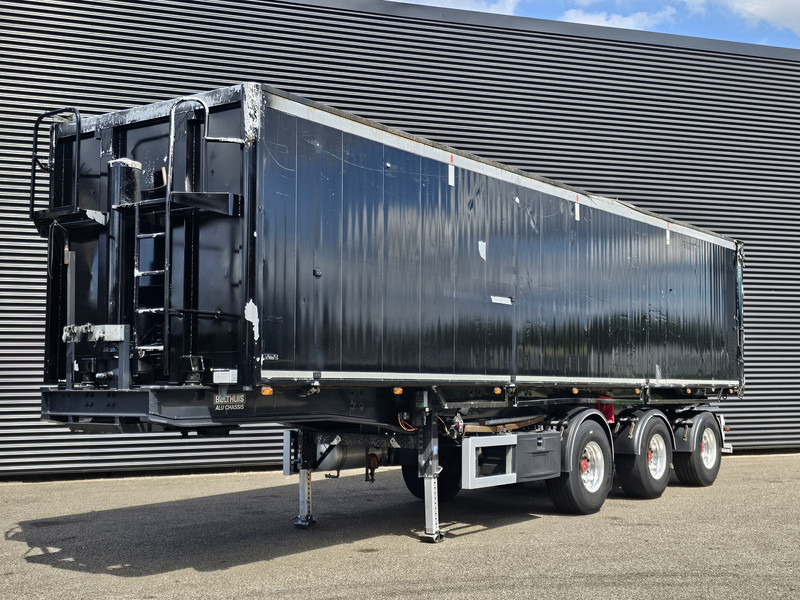 Bulthuis TATA23 / ALU TIPPER 58 m3 / STEERING AXLE - Puspiekabe pašizgāzējs: foto 1 Bulthuis TATA23 / ALU TIPPER 58 m3 / STEERING AXLE - Puspiekabe pašizgāzējs: foto 1