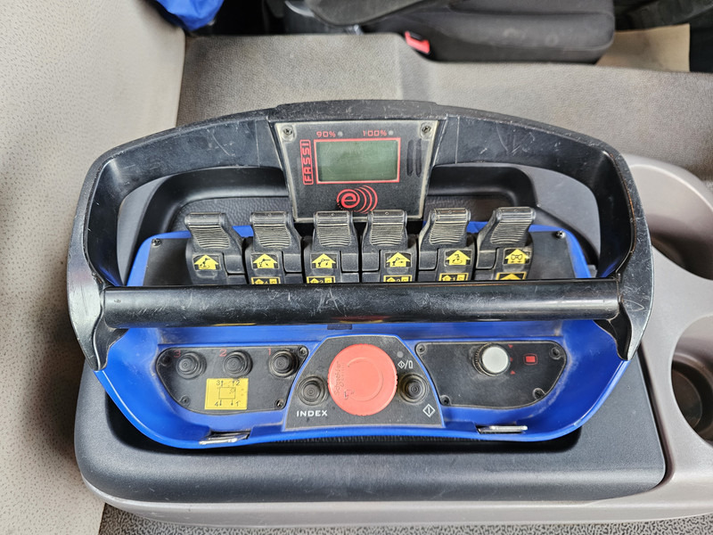 DAF CF 530 8x4-4 / FASSI 27.5 t/m CRANE + TIPPER līzingu DAF CF 530 8x4-4 / FASSI 27.5 t/m CRANE + TIPPER: foto 7 DAF CF 530 8x4-4 / FASSI 27.5 t/m CRANE + TIPPER līzingu DAF CF 530 8x4-4 / FASSI 27.5 t/m CRANE + TIPPER: foto 7