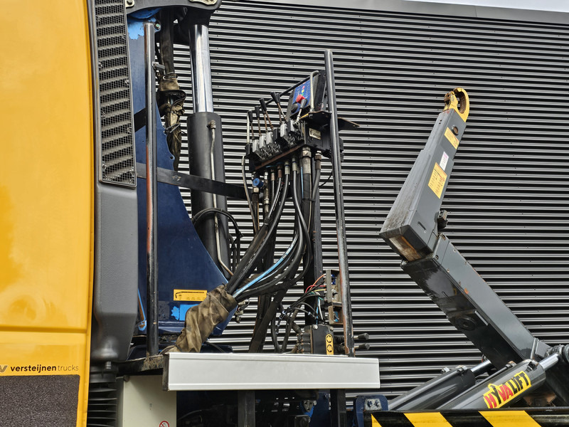 Iveco TRAKKER 380 8X6 / EURO 6 / CRANE + HOOKLIFT - Pacēlājs ar āķi, Kravas auto ar manipulatoru: foto 5 Iveco TRAKKER 380 8X6 / EURO 6 / CRANE + HOOKLIFT - Pacēlājs ar āķi, Kravas auto ar manipulatoru: foto 5