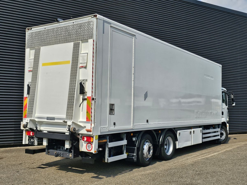 MAN TGM 26.320 / 6x2-4 / LBW / 6000kg TAIL LIFT - Kravas automašīna ar tentu: foto 2 MAN TGM 26.320 / 6x2-4 / LBW / 6000kg TAIL LIFT - Kravas automašīna ar tentu: foto 2