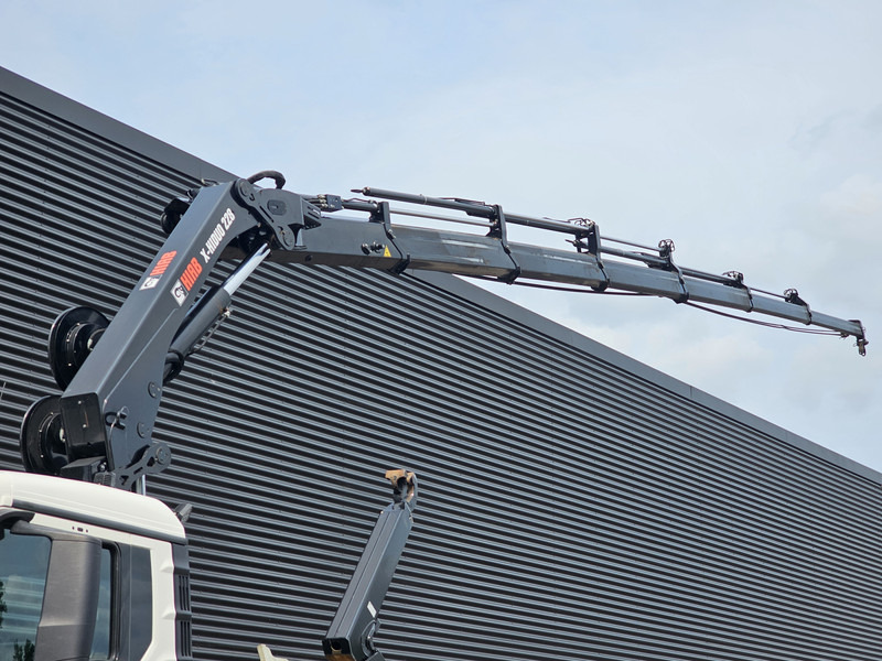MAN TGS 35.470 8X4 BB / HIAB CRANE + HOOKLIFT - Pacēlājs ar āķi, Kravas auto ar manipulatoru: foto 2 MAN TGS 35.470 8X4 BB / HIAB CRANE + HOOKLIFT - Pacēlājs ar āķi, Kravas auto ar manipulatoru: foto 2
