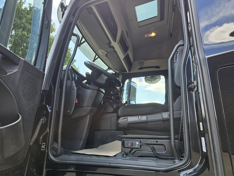 Kravas auto ar manipulatoru Mercedes-Benz AROCS 2545 6x2 / HMF 32 TM / CRANE / KRAN: foto 10 Kravas auto ar manipulatoru Mercedes-Benz AROCS 2545 6x2 / HMF 32 TM / CRANE / KRAN: foto 10