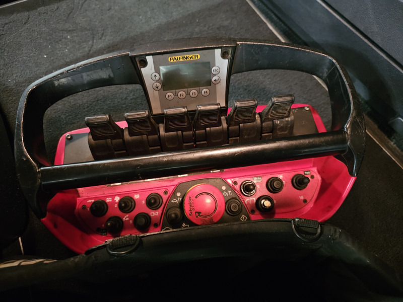 Scania G490 8x4*4 / PALFINGER CRANE + HOOKLIFT - Pacēlājs ar āķi, Kravas auto ar manipulatoru: foto 5 Scania G490 8x4*4 / PALFINGER CRANE + HOOKLIFT - Pacēlājs ar āķi, Kravas auto ar manipulatoru: foto 5