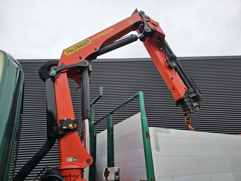 Scania P320 / 4x2 / PALFINGER PK14002 / CRANE/KRAN - Bortu kravas automašīna/ Platforma, Kravas auto ar manipulatoru: foto 5 Scania P320 / 4x2 / PALFINGER PK14002 / CRANE/KRAN - Bortu kravas automašīna/ Platforma, Kravas auto ar manipulatoru: foto 5