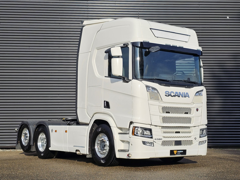 Scania R580 / V8 6X2 / RETARDER / FULL AIR - Vilcējs: foto 4 Scania R580 / V8 6X2 / RETARDER / FULL AIR - Vilcējs: foto 4