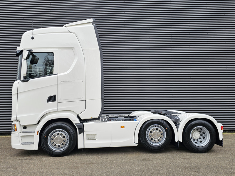 Scania S460 / 6x2/4 / FULL AIR / RETARDER / PUSHER / 2 x PTO - Vilcējs: foto 5 Scania S460 / 6x2/4 / FULL AIR / RETARDER / PUSHER / 2 x PTO - Vilcējs: foto 5