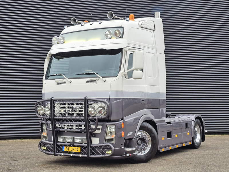 Volvo FH400 4X2 / SHOWTRUCK / SPECIAL / EXHAUST VALVE - Vilcējs: foto 1 Volvo FH400 4X2 / SHOWTRUCK / SPECIAL / EXHAUST VALVE - Vilcējs: foto 1