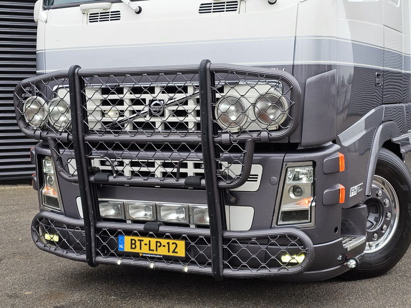 Volvo FH400 4X2 / SHOWTRUCK / SPECIAL / EXHAUST VALVE - Vilcējs: foto 4 Volvo FH400 4X2 / SHOWTRUCK / SPECIAL / EXHAUST VALVE - Vilcējs: foto 4