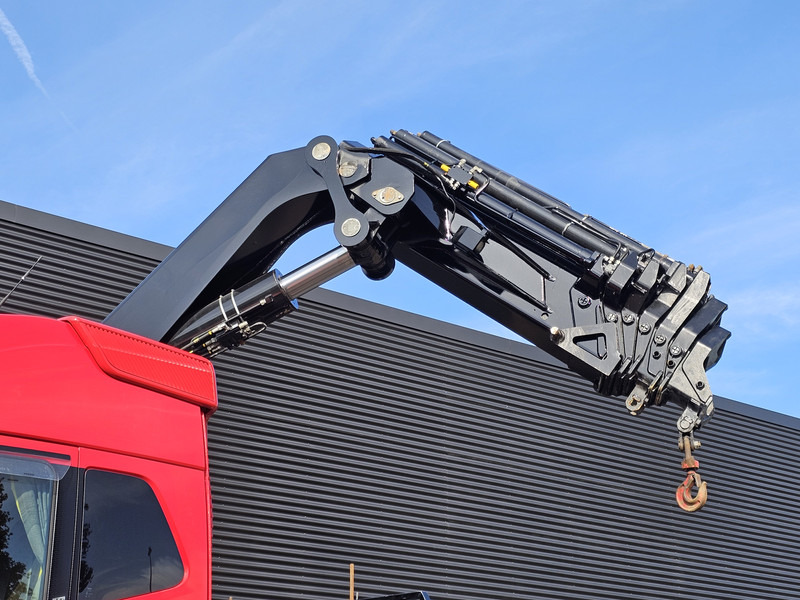 Volvo FH 16.650 8x4 / HIAB 105 t/m CRANE / KRAN - Kravas auto ar manipulatoru: foto 4 Volvo FH 16.650 8x4 / HIAB 105 t/m CRANE / KRAN - Kravas auto ar manipulatoru: foto 4