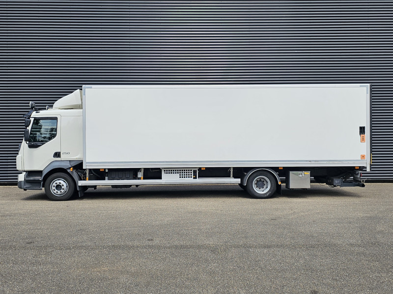 Volvo FL250 / ELECTRO-COOLING / 4X2 / ELECTRO-COOLING / KOFFER / LBW - Kravas automašīna ar slēgto virsbūvi: foto 4 Volvo FL250 / ELECTRO-COOLING / 4X2 / ELECTRO-COOLING / KOFFER / LBW - Kravas automašīna ar slēgto virsbūvi: foto 4