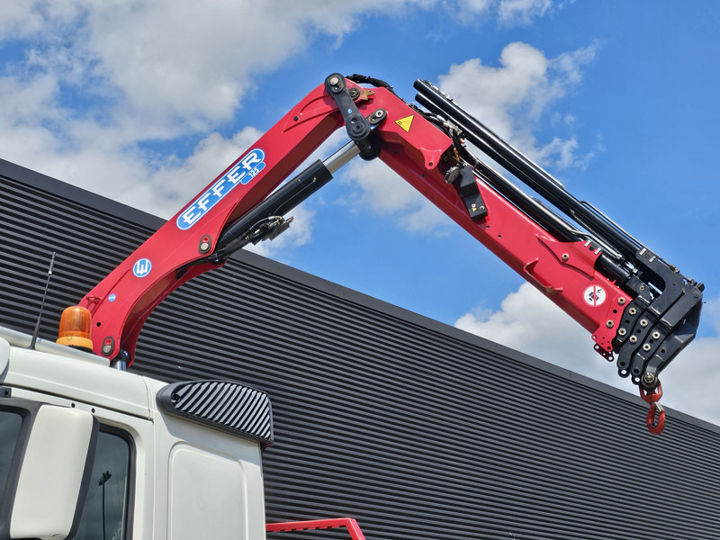 Volvo FM 330 4x2 / EFFER 12.5 t/m CRANE / KRAN - Kravas auto ar manipulatoru: foto 5 Volvo FM 330 4x2 / EFFER 12.5 t/m CRANE / KRAN - Kravas auto ar manipulatoru: foto 5