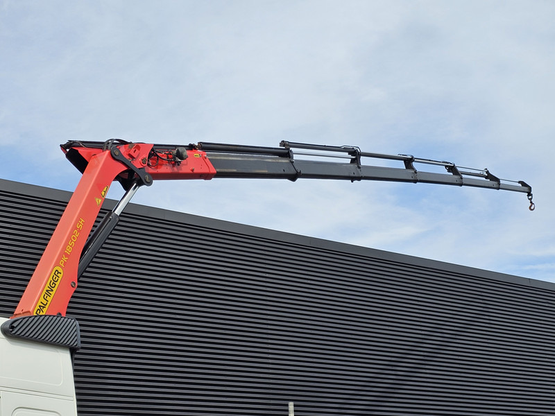 Volvo FM420 4x2 / PALFINGER 18502 - 17 mtr / CRANE / KRAN - Kravas auto ar manipulatoru: foto 4 Volvo FM420 4x2 / PALFINGER 18502 - 17 mtr / CRANE / KRAN - Kravas auto ar manipulatoru: foto 4