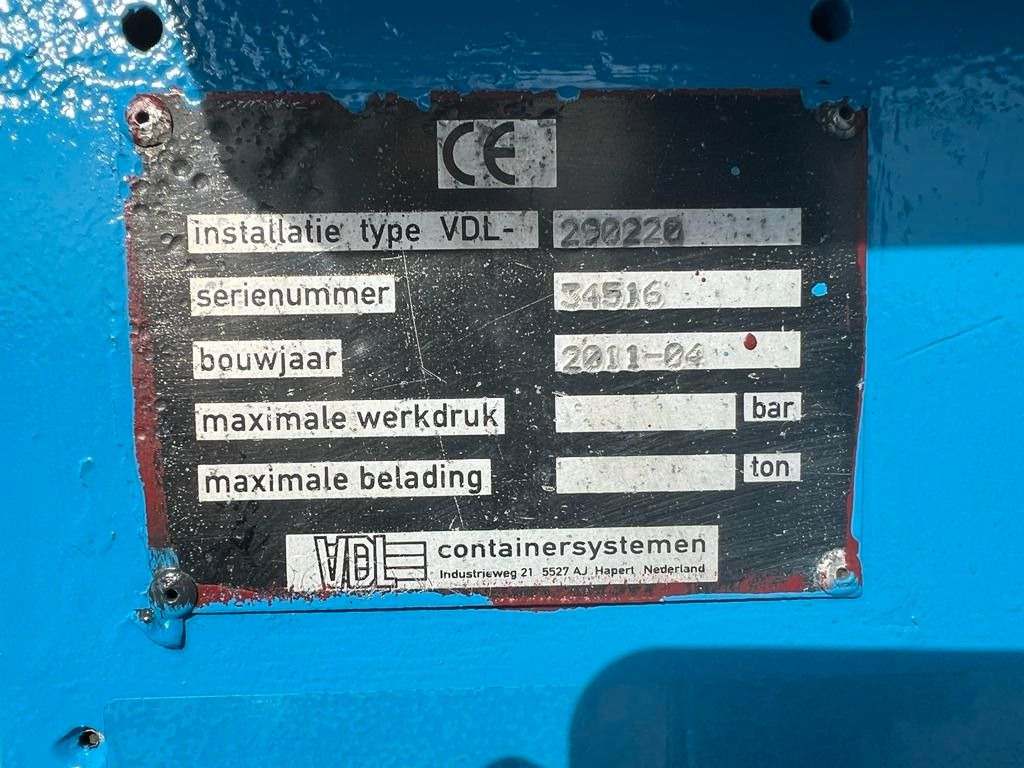 DAF CF 85.460 6X2 VDL Absetzer Top Zustand Retarder DAF CF 85.460 6X2 VDL Absetzer Top Zustand Retarder - Būvgružu konteineru vedējs: foto 4 DAF CF 85.460 6X2 VDL Absetzer Top Zustand Retarder DAF CF 85.460 6X2 VDL Absetzer Top Zustand Retarder - Būvgružu konteineru vedējs: foto 4