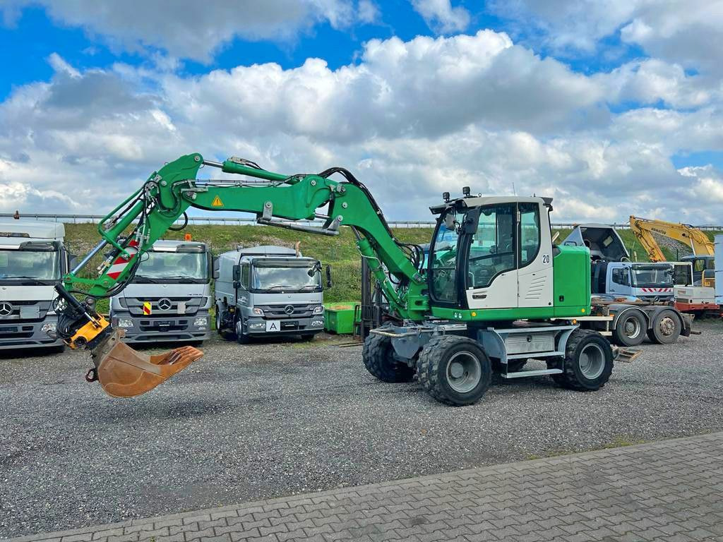 Liebherr A 912 Compact 3X Löffel 3 X Buckets - Riteņu ekskavators: foto 1 Liebherr A 912 Compact 3X Löffel 3 X Buckets - Riteņu ekskavators: foto 1