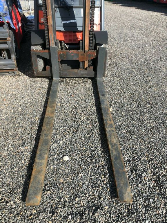 Linde H40D / Hubhöhe: 7m / Linde H40D / Hubhöhe: 7m / - Dīzeļiekrāvējs: foto 2 Linde H40D / Hubhöhe: 7m / Linde H40D / Hubhöhe: 7m / - Dīzeļiekrāvējs: foto 2