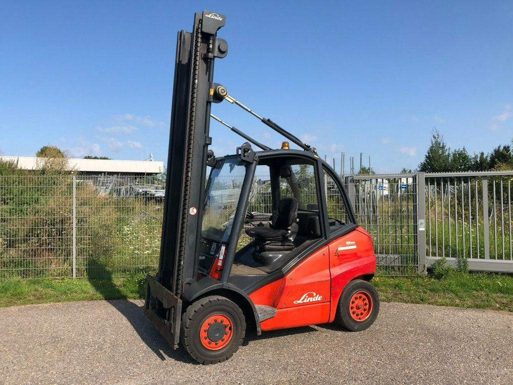 Linde H40D / Hubhöhe: 7m / Linde H40D / Hubhöhe: 7m / - Dīzeļiekrāvējs: foto 4 Linde H40D / Hubhöhe: 7m / Linde H40D / Hubhöhe: 7m / - Dīzeļiekrāvējs: foto 4