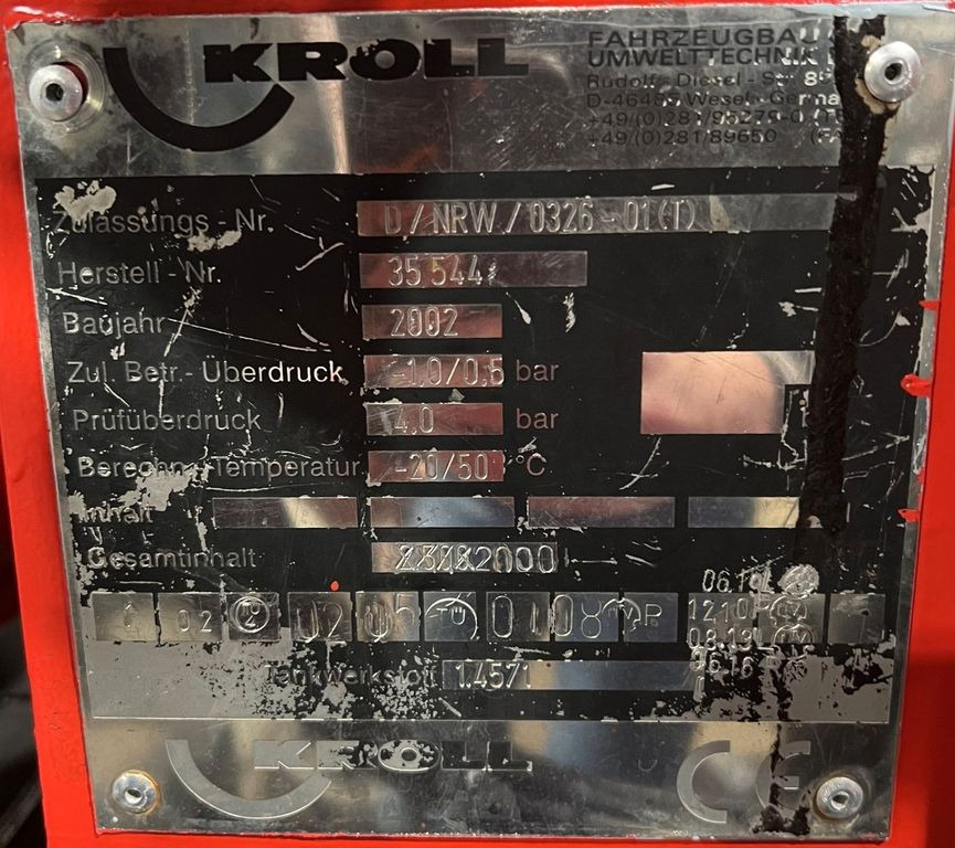 MAN 10.180 Saug & Druck & Spülwagen & Funk Euro 6 MAN 10.180 Saug & Druck & Spülwagen - Asenizācijas mašīna: foto 5 MAN 10.180 Saug & Druck & Spülwagen & Funk Euro 6 MAN 10.180 Saug & Druck & Spülwagen - Asenizācijas mašīna: foto 5