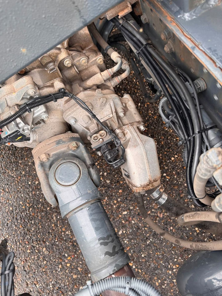 Autocisterna Mercedes-Benz 2536 ADR Valid & kipphydraulik für Gastank: foto 12 Autocisterna Mercedes-Benz 2536 ADR Valid & kipphydraulik für Gastank: foto 12