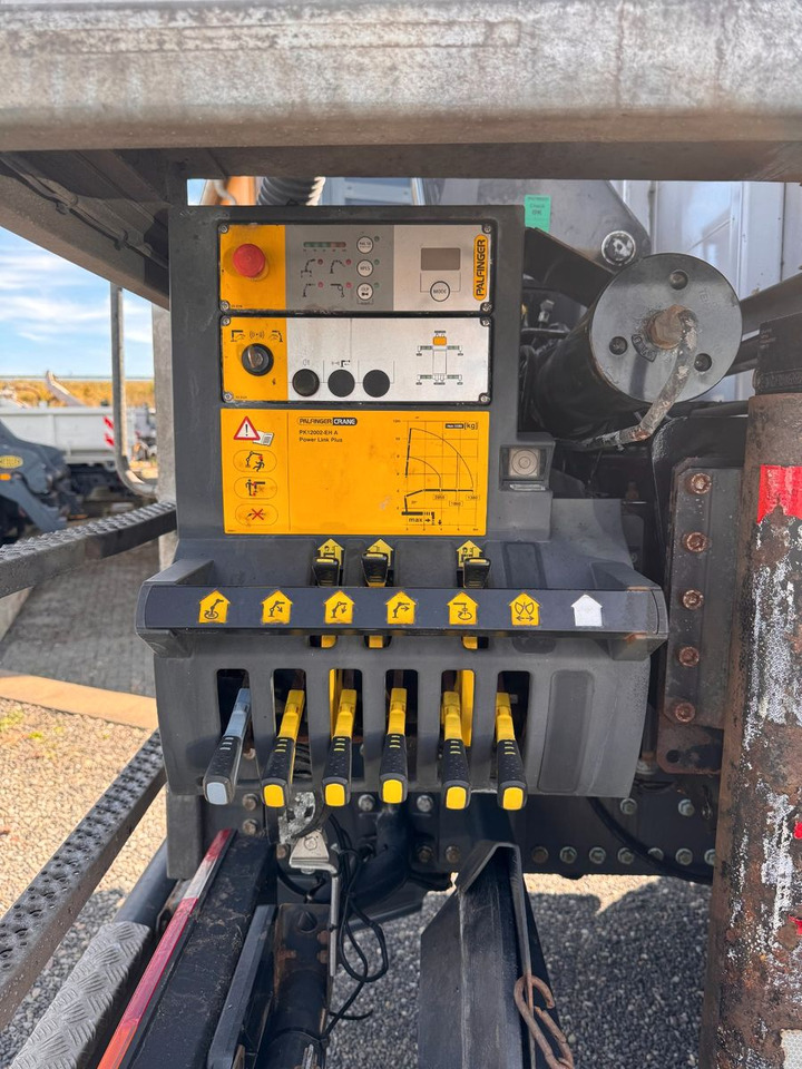 Mercedes-Benz 2540 6X2 Pritsche Palfinger PK 12002 mit Funk - Kravas auto ar manipulatoru: foto 5 Mercedes-Benz 2540 6X2 Pritsche Palfinger PK 12002 mit Funk - Kravas auto ar manipulatoru: foto 5