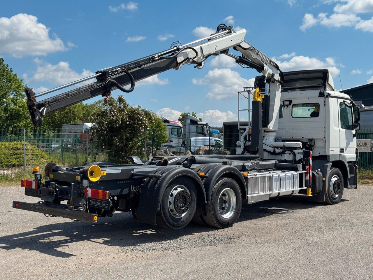 Pacēlājs ar āķi, Kravas auto ar manipulatoru Mercedes-Benz 2541 6x2 ARK Meiller 20.65 | ATLA 120.2E mit 5&6: foto 6