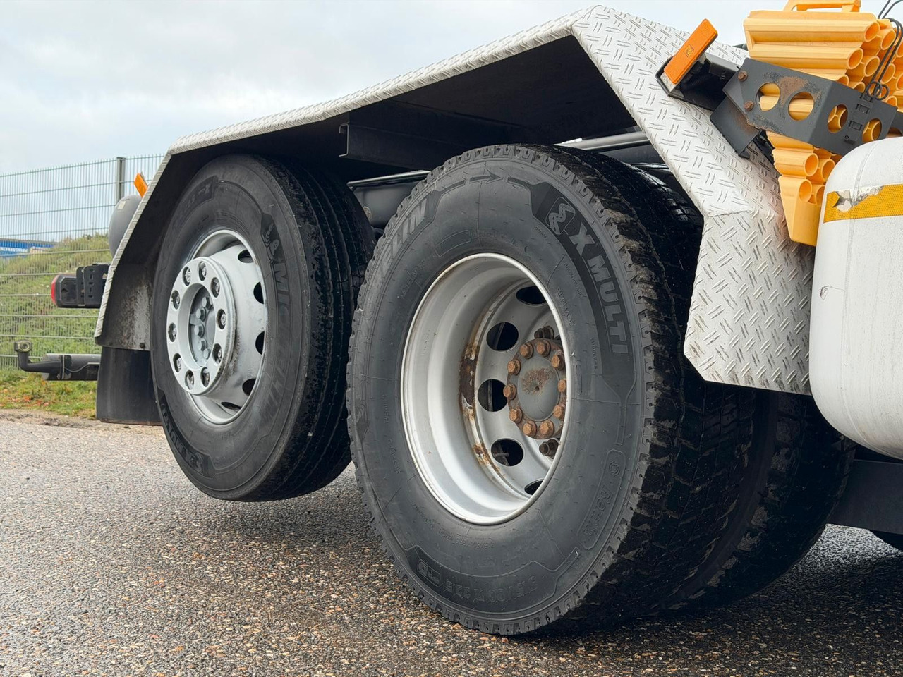 Mercedes-Benz 2558 6x2 Meiller RK 20.65 | Retarder | Klima - Pacēlājs ar āķi: foto 5 Mercedes-Benz 2558 6x2 Meiller RK 20.65 | Retarder | Klima - Pacēlājs ar āķi: foto 5