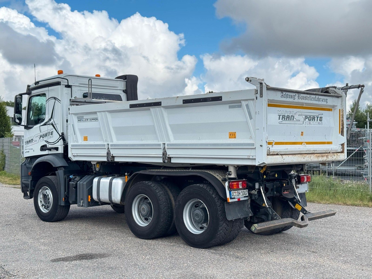 Kravas automašīna pašizgāzējs Mercedes-Benz 2648 6x4 3S. Kipper Meiller Bordmatik Top Zust. Mercedes-Benz 2748 6x4 Meiller 3S. Kipper Bordmatik | Retarder: foto 6