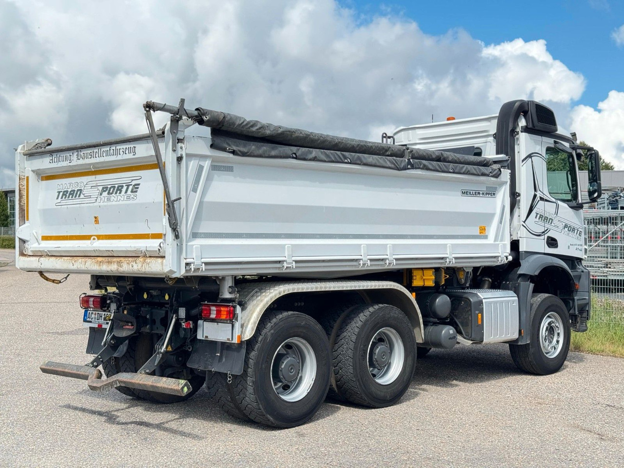 Kravas automašīna pašizgāzējs Mercedes-Benz 2648 6x4 3S. Kipper Meiller Bordmatik Top Zust. Mercedes-Benz 2748 6x4 Meiller 3S. Kipper Bordmatik | Retarder: foto 8