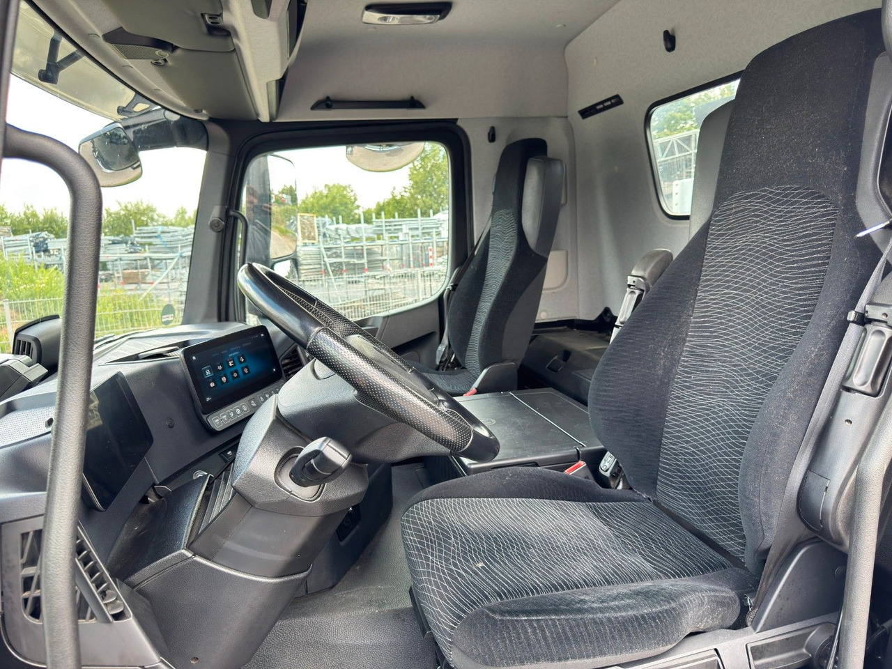 Kravas automašīna pašizgāzējs Mercedes-Benz 2648 6x4 3S. Kipper Meiller Bordmatik Top Zust. Mercedes-Benz 2748 6x4 Meiller 3S. Kipper Bordmatik | Retarder: foto 11