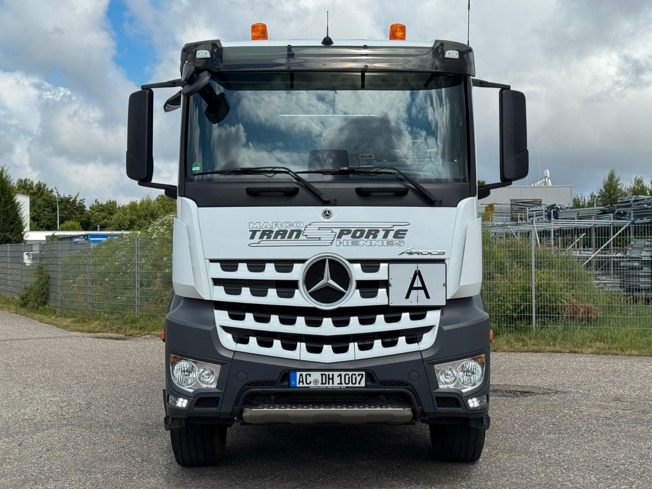 Kravas automašīna pašizgāzējs Mercedes-Benz 2648 6x4 3S. Kipper Meiller Bordmatik Top Zust. Mercedes-Benz 2748 6x4 Meiller 3S. Kipper Bordmatik | Retarder: foto 10