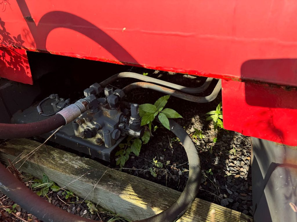 Rückwärtskipper Aufbau mit Stahlboden komplett - Kravas automašīna pašizgāzējs: foto 3 Rückwärtskipper Aufbau mit Stahlboden komplett - Kravas automašīna pašizgāzējs: foto 3