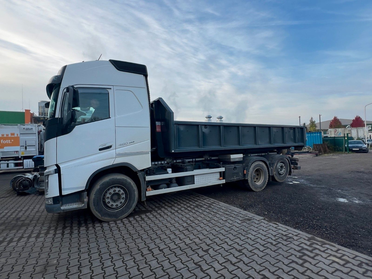 Volvo FH 460 6x2 HYVA Haken mit Klimaanlage - Pacēlājs ar āķi: foto 2 Volvo FH 460 6x2 HYVA Haken mit Klimaanlage - Pacēlājs ar āķi: foto 2