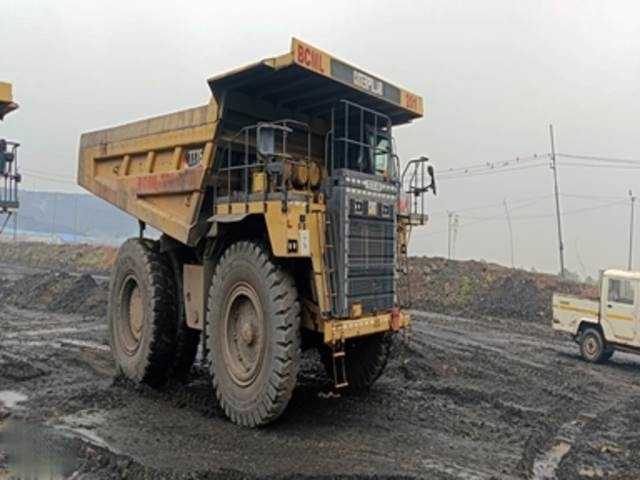 CAT 777E - Karjeru pašizgāzējs: foto 5 CAT 777E - Karjeru pašizgāzējs: foto 5