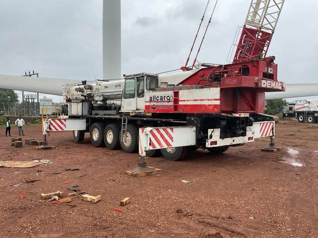 Demag HC340 - Visurgājējs celtnis: foto 2 Demag HC340 - Visurgājējs celtnis: foto 2