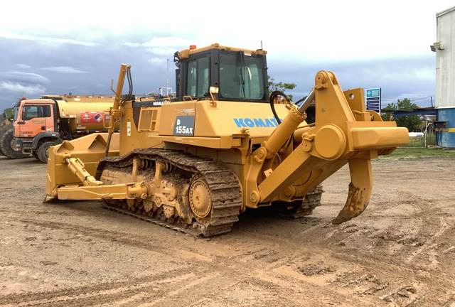 Komatsu D155AX-6 - Buldozers: foto 2 Komatsu D155AX-6 - Buldozers: foto 2