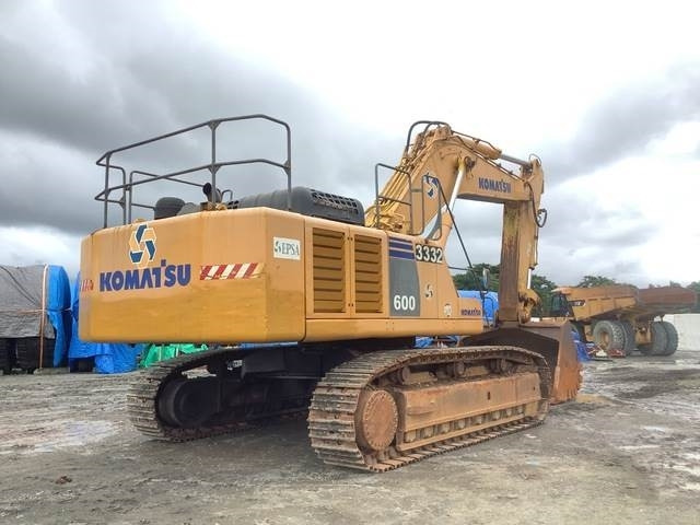 Komatsu PC600-8 - Kāpurķēžu ekskavators: foto 3 Komatsu PC600-8 - Kāpurķēžu ekskavators: foto 3