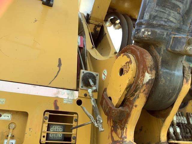 Kāpurķēžu ekskavators CAT 6015B: foto 9