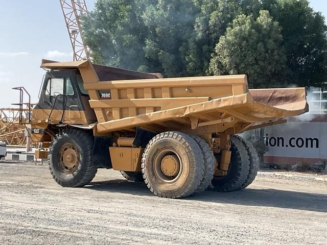 CAT 769 - Karjeru pašizgāzējs: foto 2 CAT 769 - Karjeru pašizgāzējs: foto 2