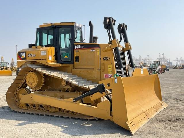 CAT D7R LGP Series II - Buldozers: foto 4 CAT D7R LGP Series II - Buldozers: foto 4