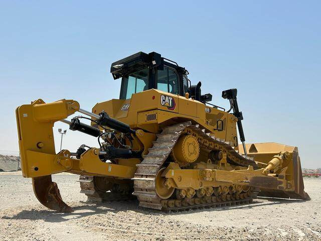 CAT D8 - Buldozers: foto 2 CAT D8 - Buldozers: foto 2