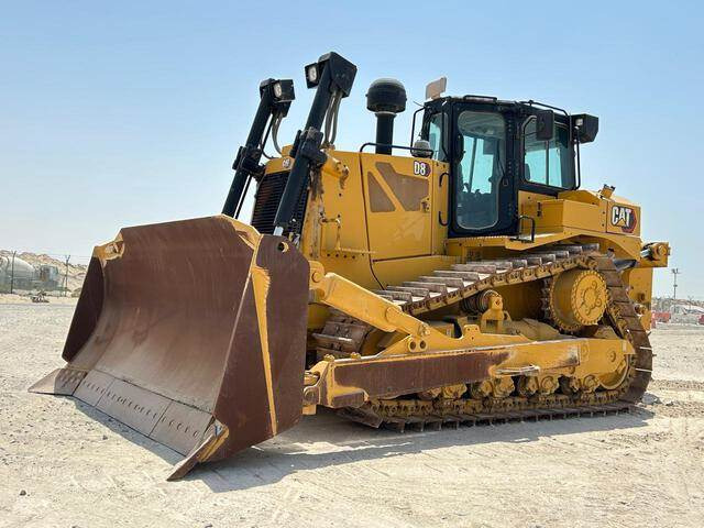 CAT D8 - Buldozers: foto 1 CAT D8 - Buldozers: foto 1