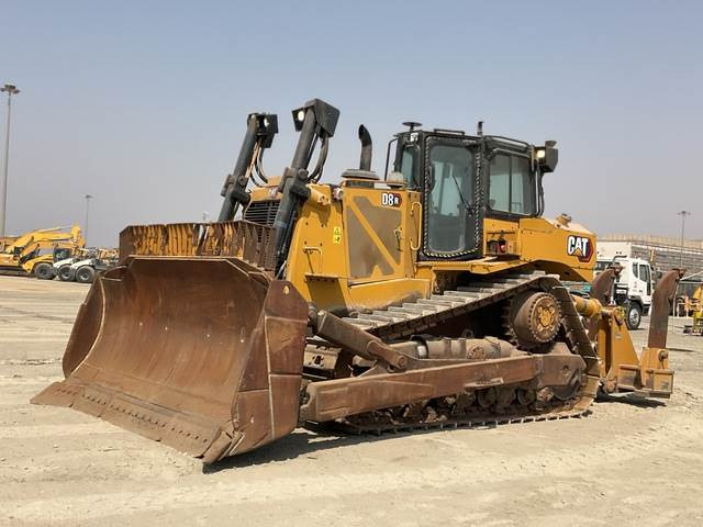CAT D8R - Buldozers: foto 1 CAT D8R - Buldozers: foto 1